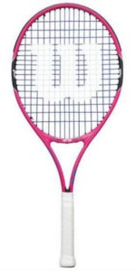 Wilson Burn Jr 25,
Esta raqueta ligera y manejable, es una excelente opción para los pequeños que inician con edad entre 9 y 10 años.
Precio: $ 755. pesos